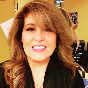 Meet your Posher, Monette